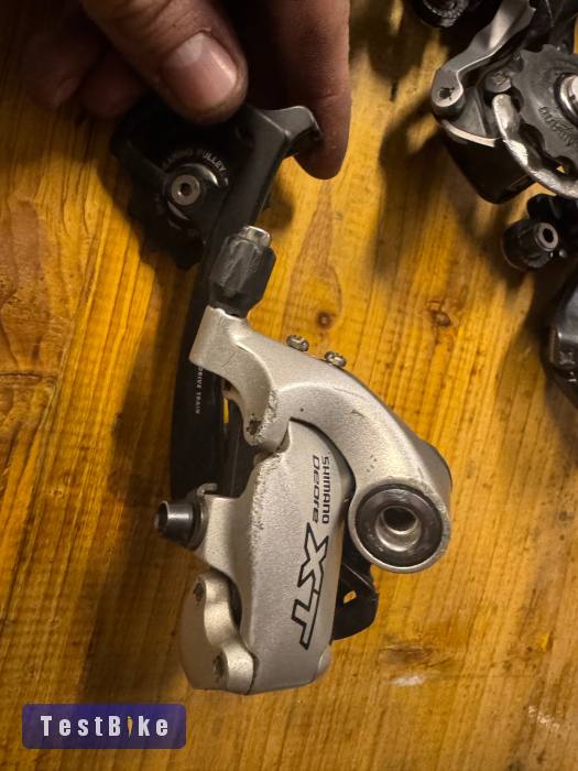 -10%!!Hátsó váltok: Xt (751, 772, 773), Deore (592), sram x7