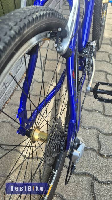 Heavy Tools Equipe R1 Rock Shox SID SL