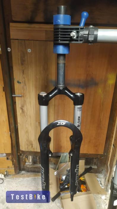 Hiányos Rock Shox Psylo XC alkatrésznek