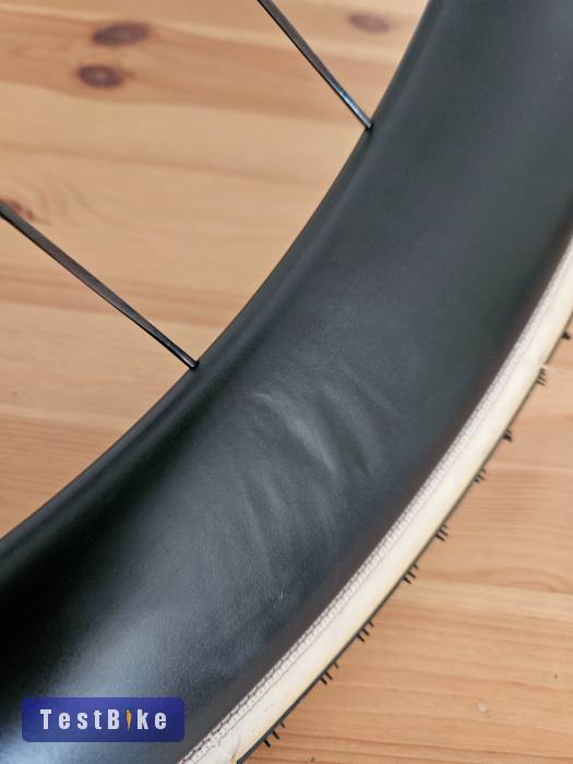 Hollowgram, Dedacciai tárcsafékes kerékszett