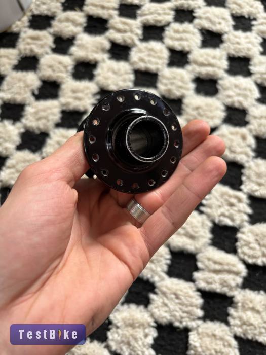 Hope pro2 evo elso kerekagy