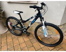 HT Restrict 26” XS mtb kerékpár 