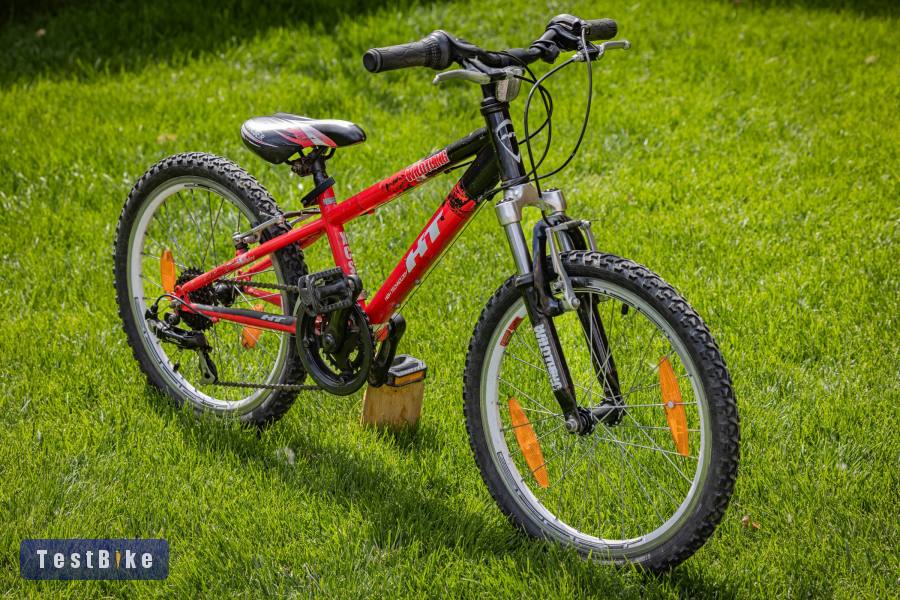 HT Wild Thing 20" teleszkópos fiú váltós bicikli kerékpár
