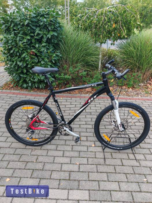 HT XCR 5.5 kerékpár 