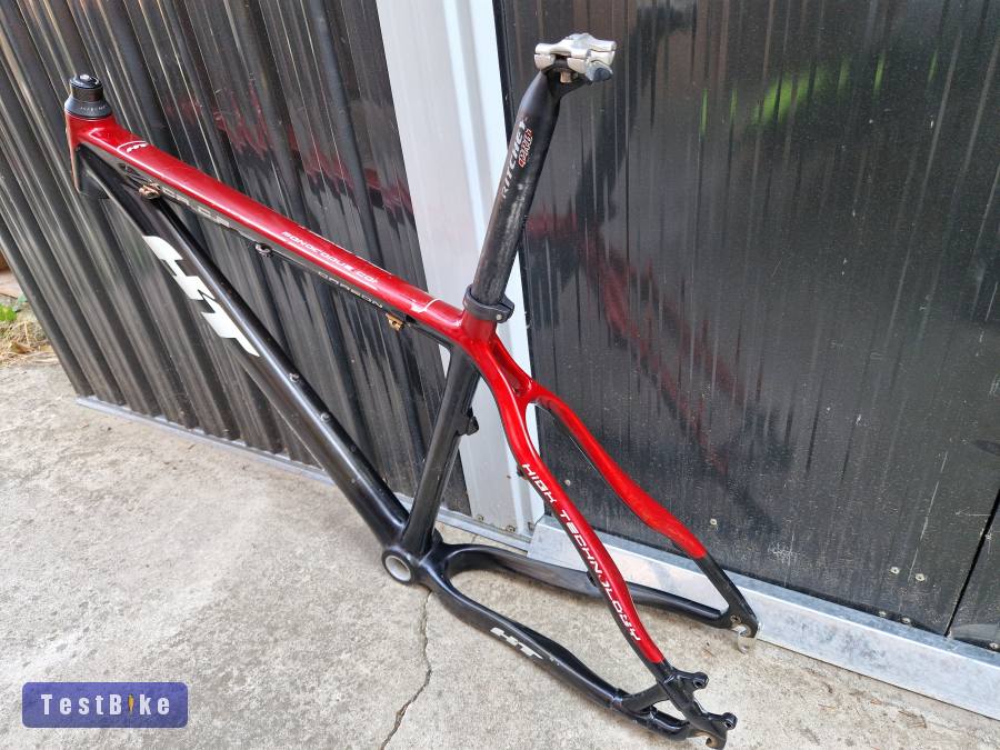 HT XCR karbon mtb váz