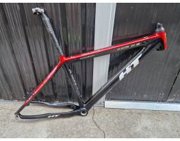 HT XCR karbon mtb váz