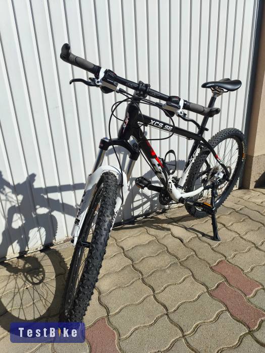 HT XCS SE MTB – megkímélt, felsőbb kategóriás alkatrészekkel