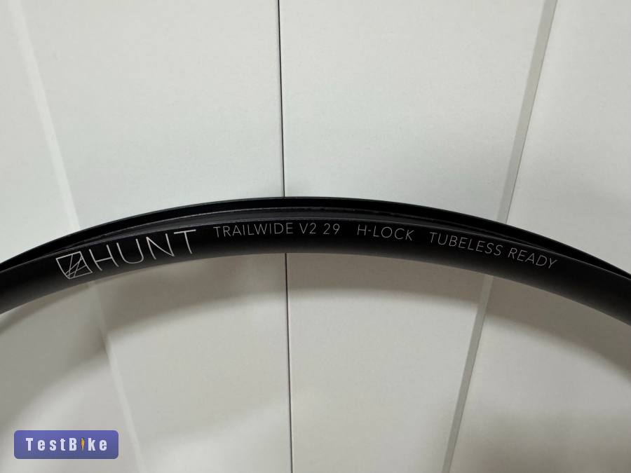 Hunt Trail Wide V2 29 alufelni 30mm belső széles, 28 lyukas