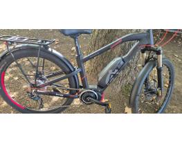 Husqvarna 27,5" E-bike 16 km  van benne eladó ár alatt!