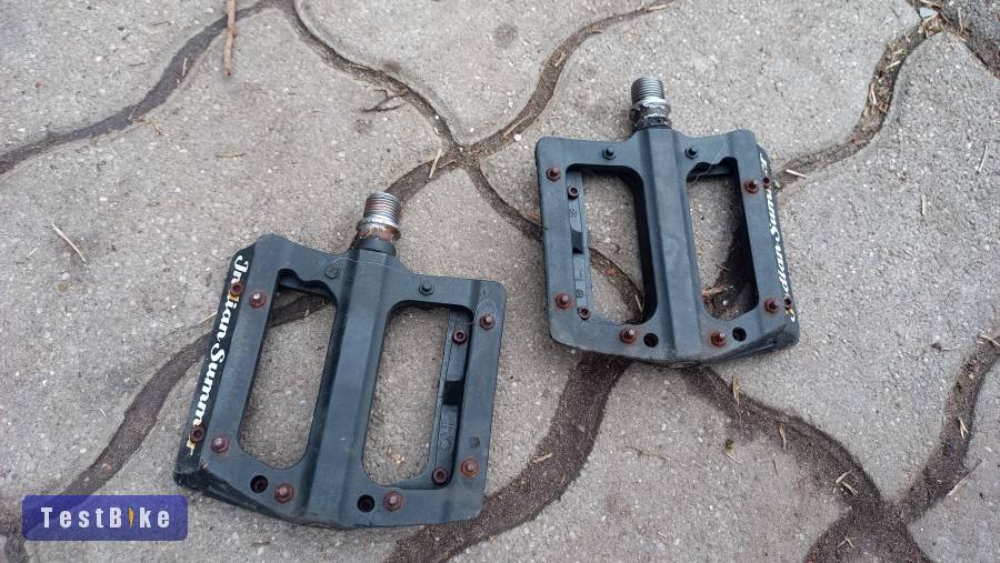 Indian Summer Standing Bear cserélhető tüskés pedál ritkaság