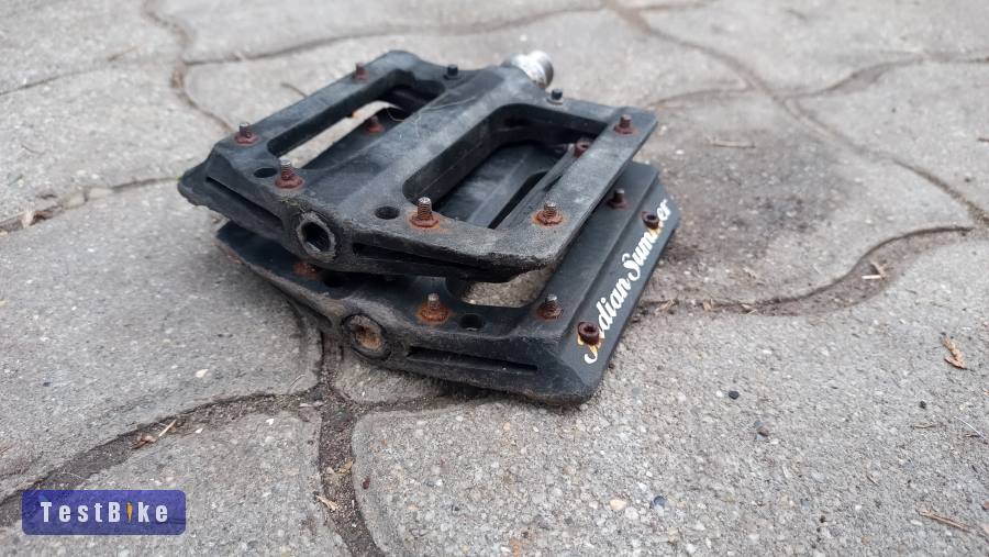 Indian Summer Standing Bear cserélhető tüskés pedál ritkaság