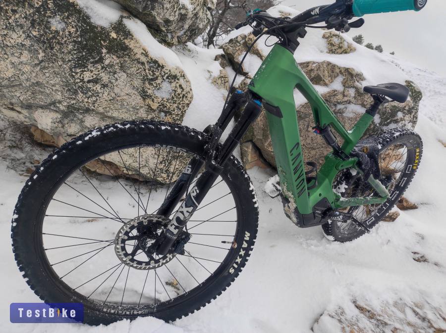 2022 Canyon Spectral:ON CF 8