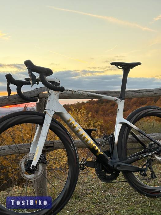 Introphy Speedster SS+ Team Monzon Editon