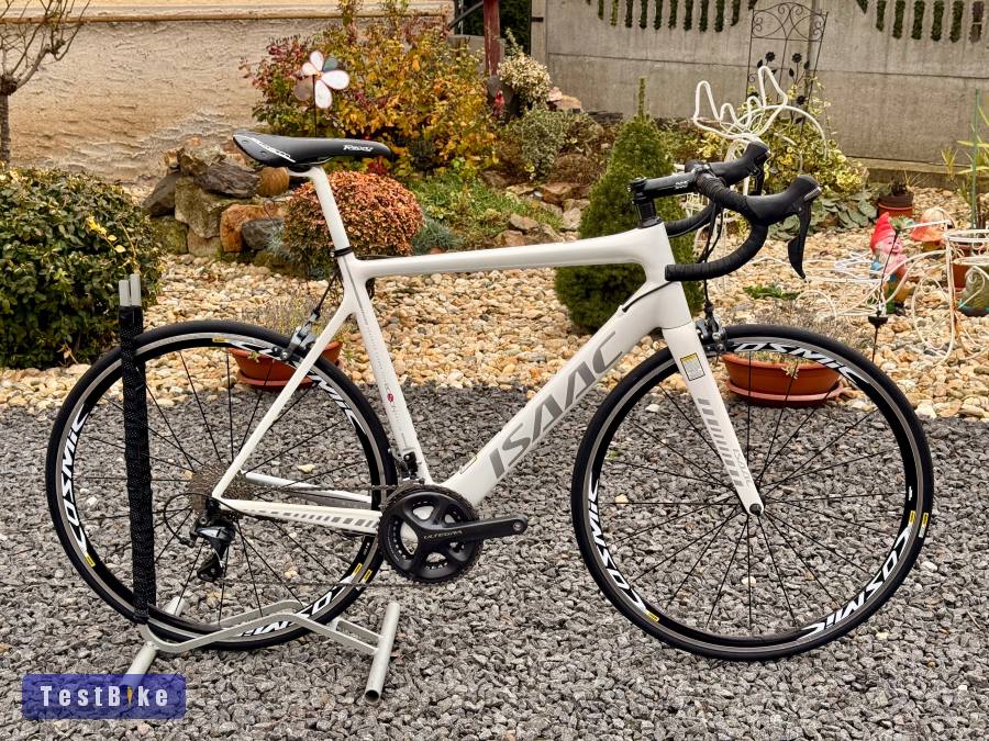 Isaac Boson Dual 30 karbon országúti Mavic kerekekkel