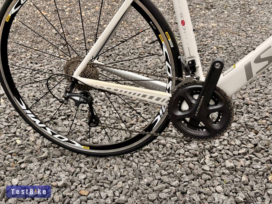 Isaac Boson Dual 30 karbon országúti Mavic kerekekkel