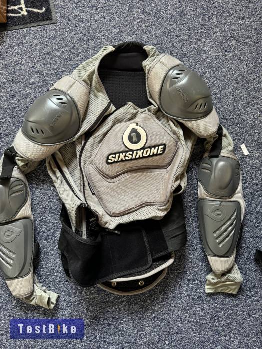 IXS, 661: Projektoring, komplett felső projektor!! 