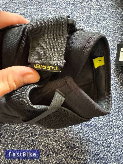 IXS, 661 sípcsont védő, sípcsontvédő