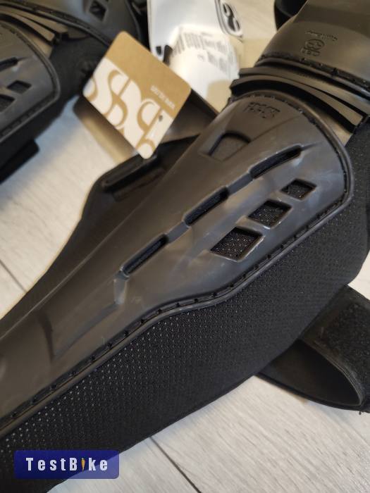 IXS térd- és lábszárvédő még nem használt 