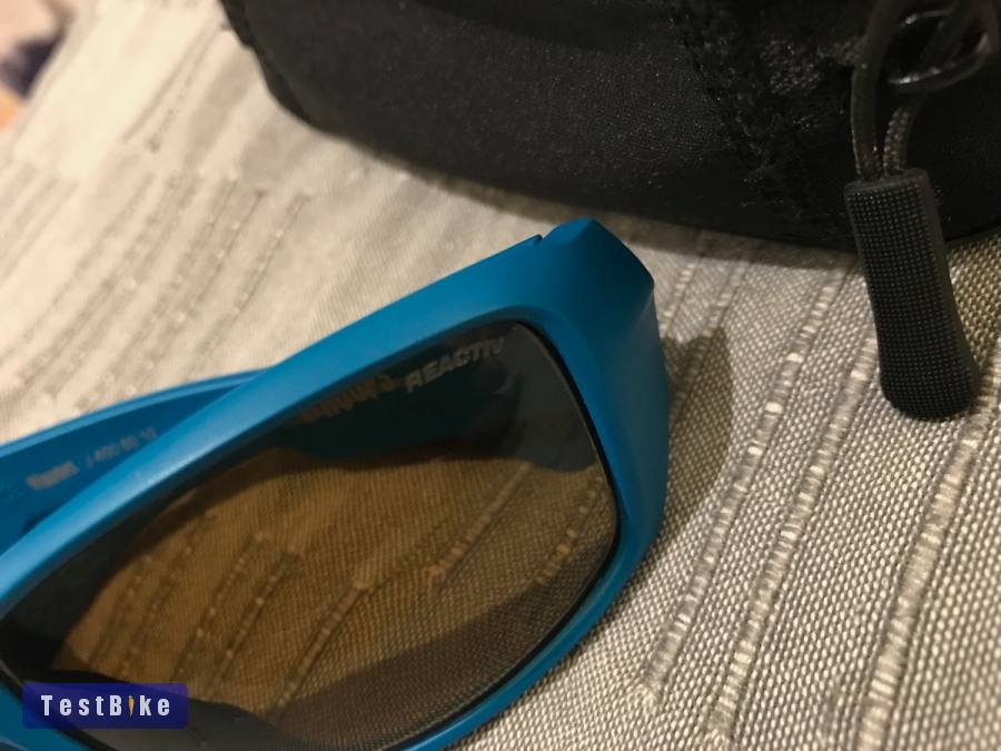 Julbo Whoops napszemüveg Reactiv Chameleon lencsével 