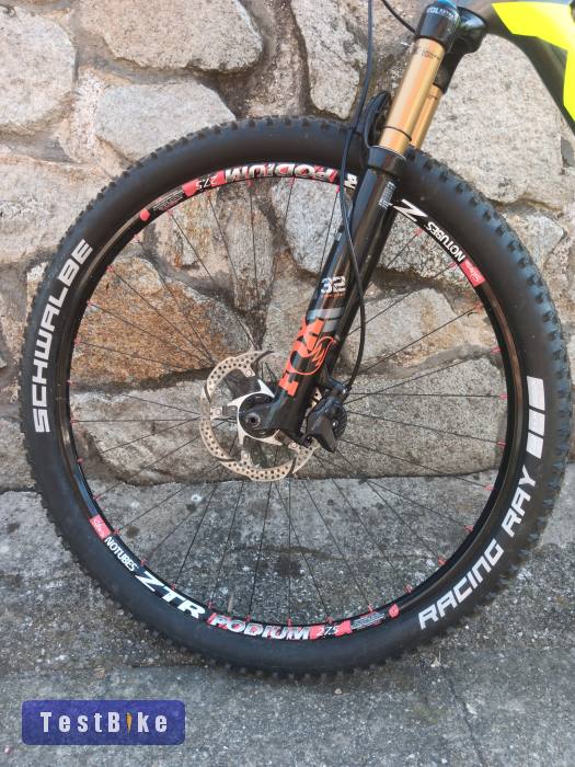 KAISER -OSZTRÁK vázra épített 9.5 kg-os bicó 405MM REACH