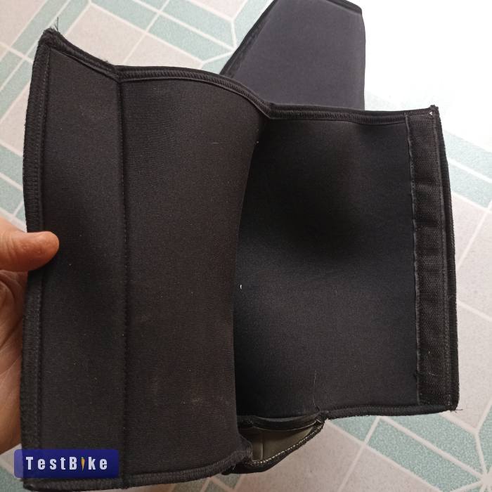 Kamásli kb 44-45 mèretű