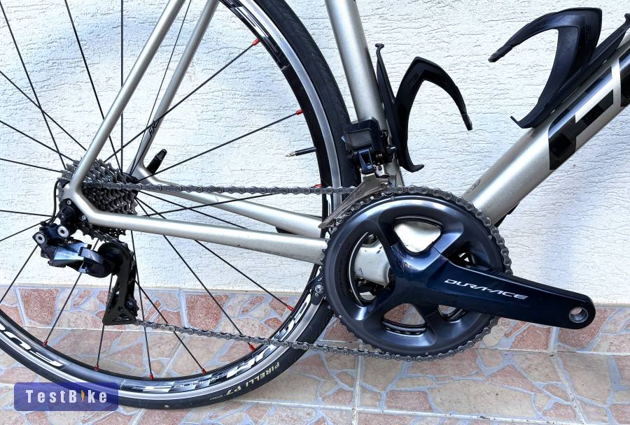 Karbon Felt FR1 Dura-Ace Di2 elektromos váltással!