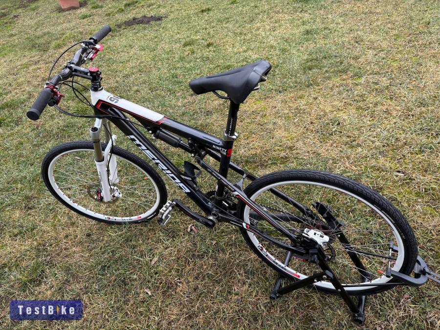 Karbon szörnyeteg eladó – Merida Ninety-Six "Black Edition" 