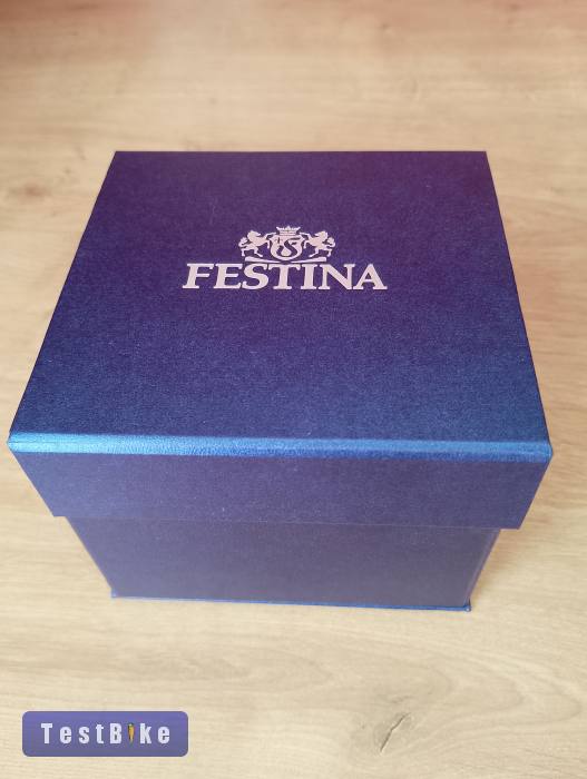 Karóra országúti hagyományokkal