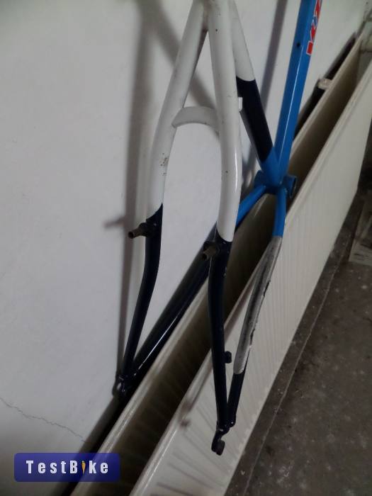 Kastle Absolute Team Hand Made in Italy M-es méret 