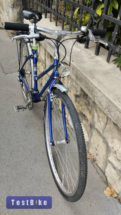 Kastle Italy Benetton trekking kerékpár Shimano 3x7 speed 