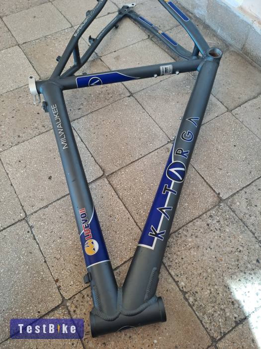 Katarga Milwaukee váz