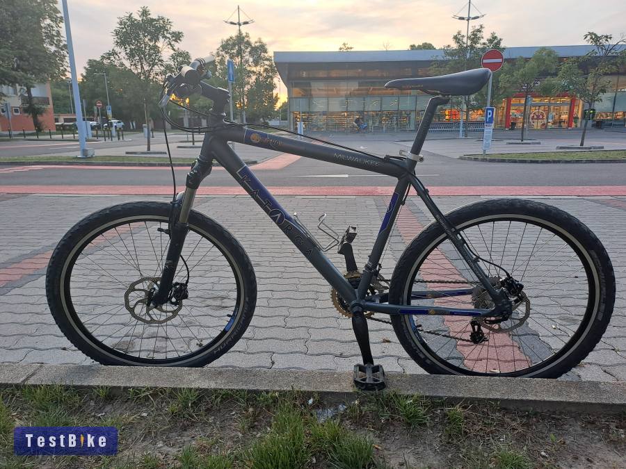 Katarga 3x10 sebességes tárcsafékes MTB