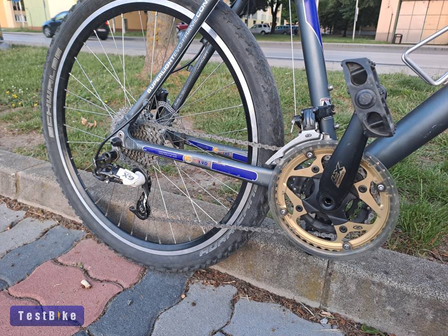 Katarga 3x10 sebességes tárcsafékes MTB