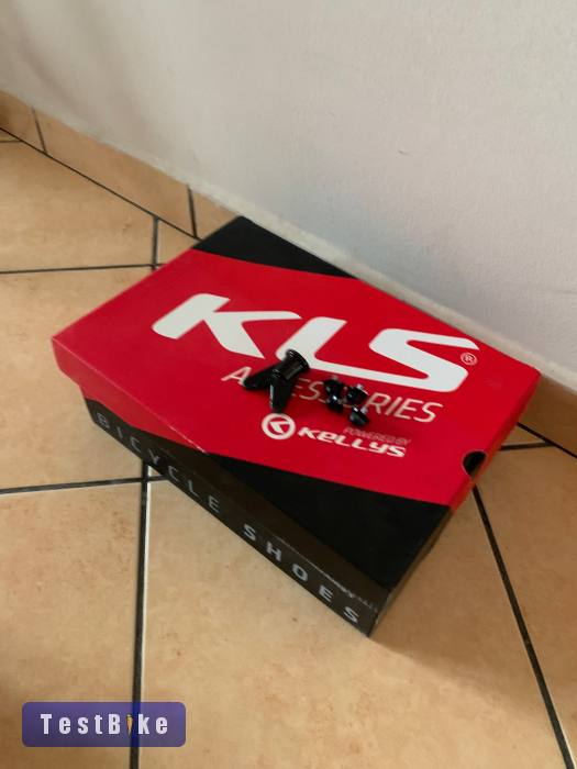 Kellys Edge kerékpáros cipő