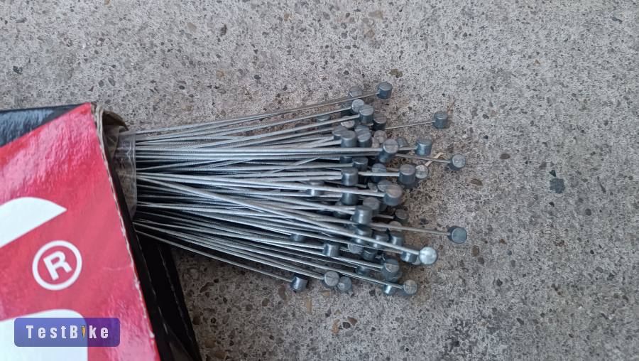 új Kellys fékbovden darabra is 