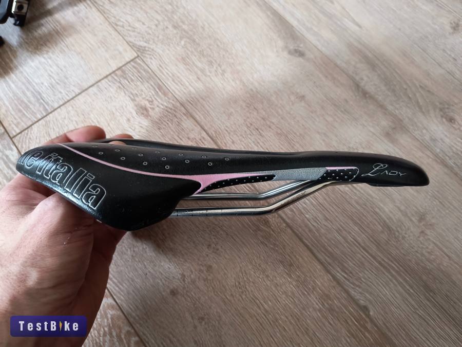 Kerékpár nyergek /Selle Italia,Selle SMP, Cube, Merida/