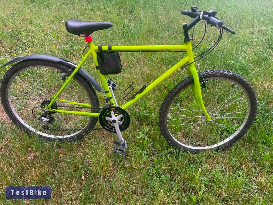 Kerékpár road bike ra alkalmas