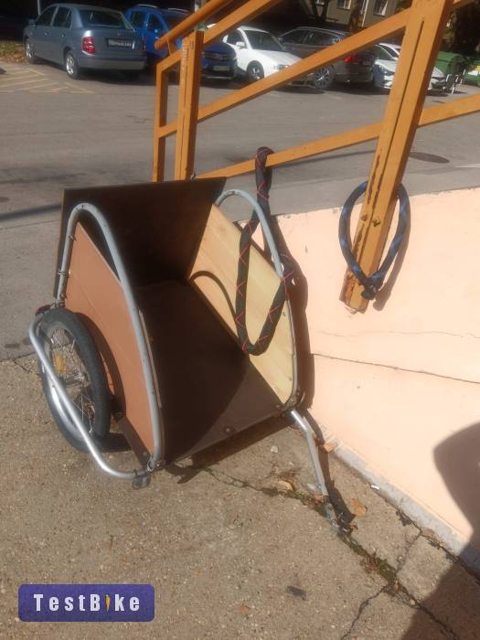 Kerèkpár utánfutó 