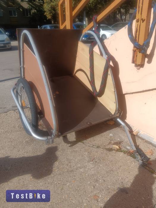 Kerèkpár utánfutó 