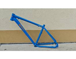 Kinesis XC váz 27.5  L méret