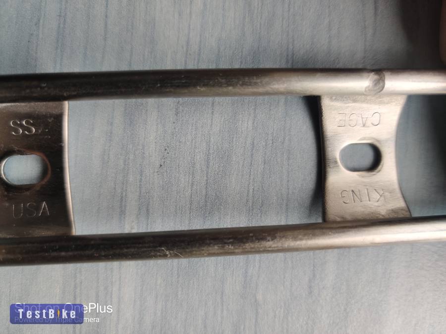 King Kage kulcstartó 