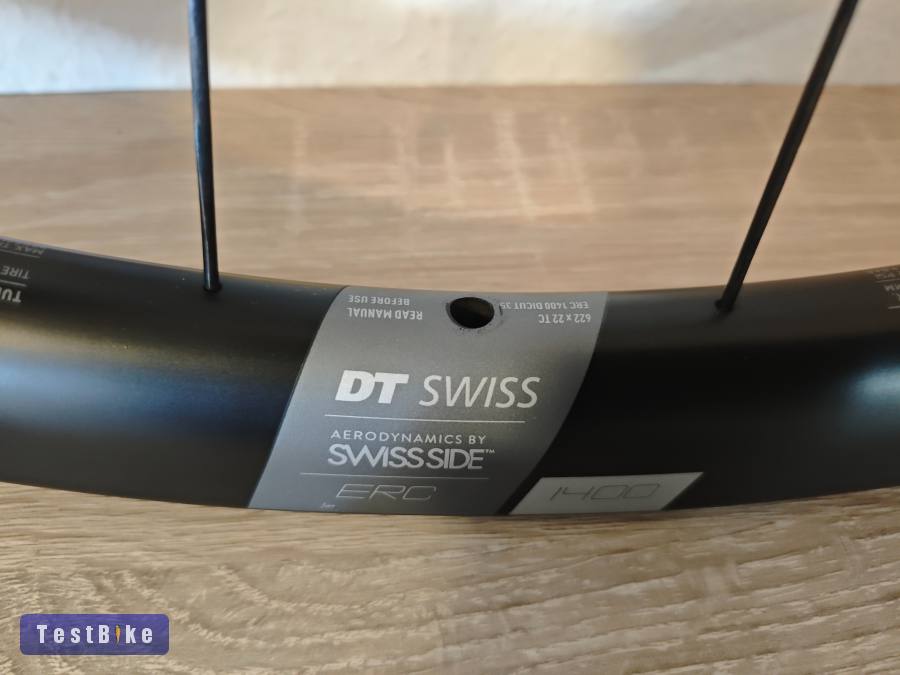 Kiváló állapotú DT Swiss ERC 1400 35mm karbon kerékszett 28"