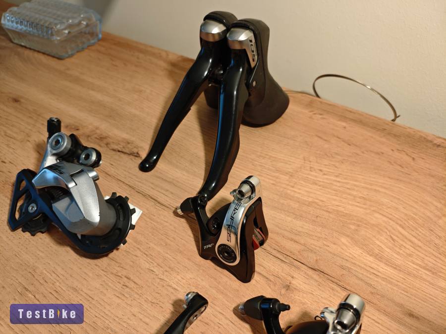 Kiváló állapotú Shimano 105 mechanikus kis szett 2×11