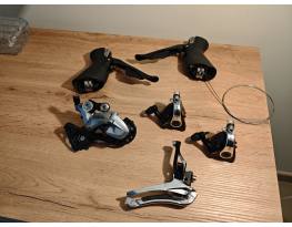 Kiváló állapotú Shimano 105 mechanikus kis szett 2×11