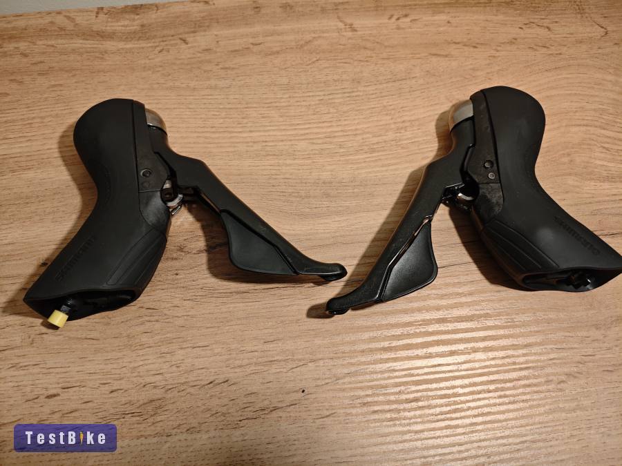 Kiváló állapotú Ultegra 8020 fékváltók 2×11