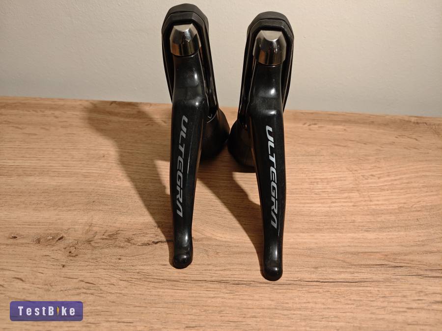 Kiváló állapotú Ultegra 8020 fékváltók 2×11