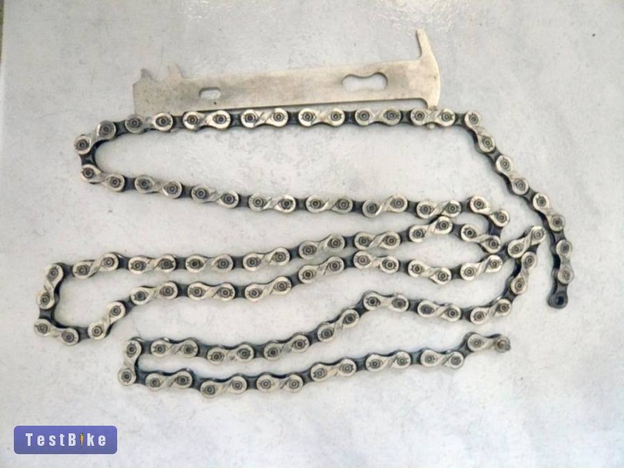 KMC X8 szürke/ezüst lánc eladó