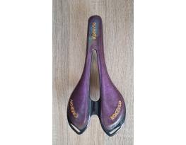 Kocevlo full karbon nyereg