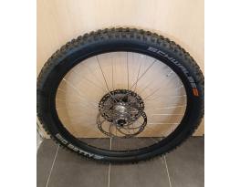 Komplett 27.5 dt swiss/novatec/sapim microspline hátsó kerék