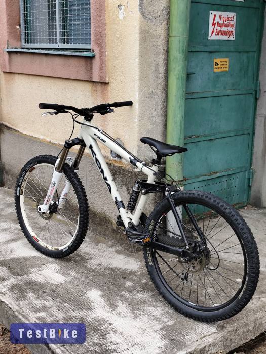 Kona Coilair eladó